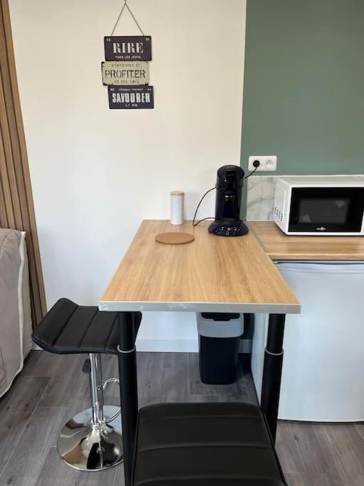 Petit Logement Proche Giverny Bonnieres-sur-Seine Esterno foto